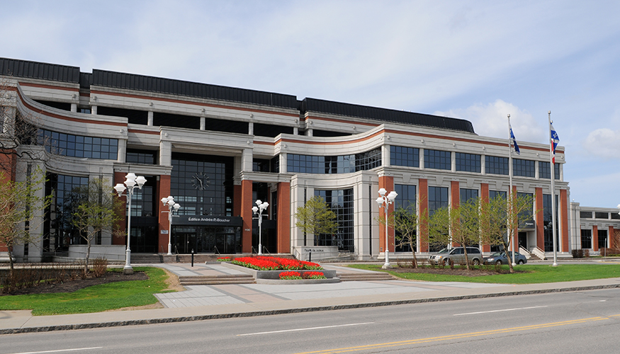 ... Best Buy additionally Wel e Royal Toronto Star also Quebec Plane Crash