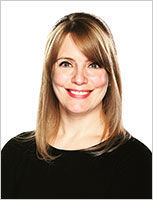 Miriam Bard-Dumont  - Service des communications