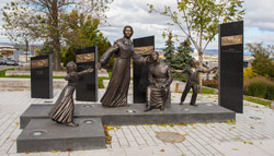 Monument en hommage aux Sœurs de la Charité de Québec