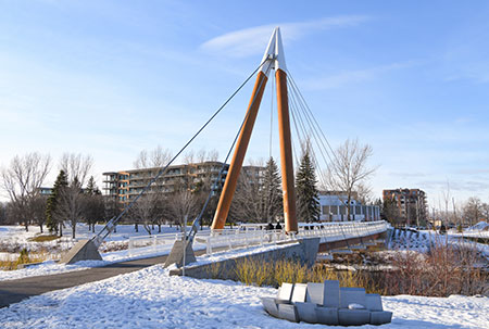 Bâtiments municipaux - Lauréat - Passerelle des Trois-Soeurs.