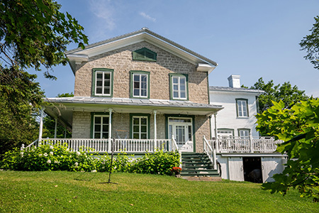 Résidence Mary-Patterson et George-Benson-Hall