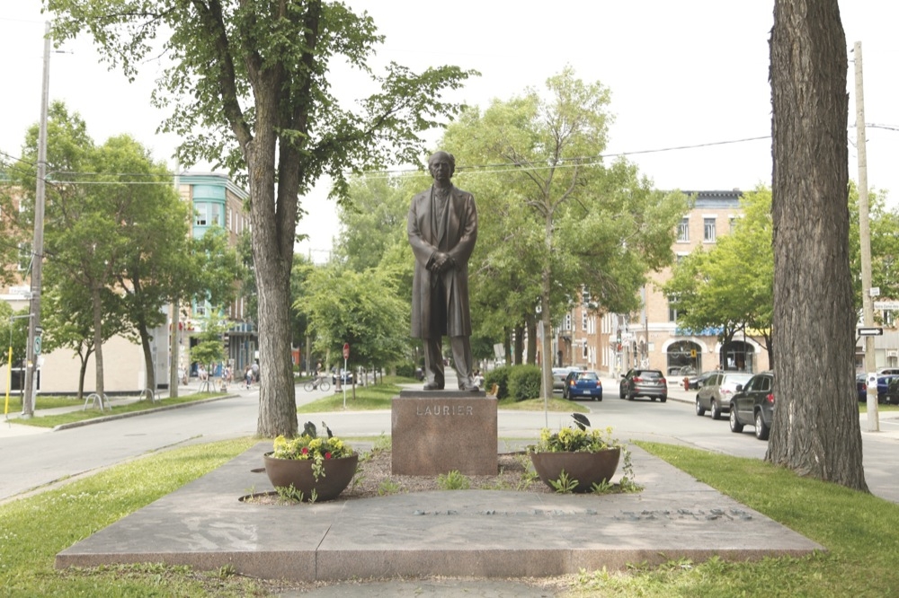Monument Wilfrid Laurier