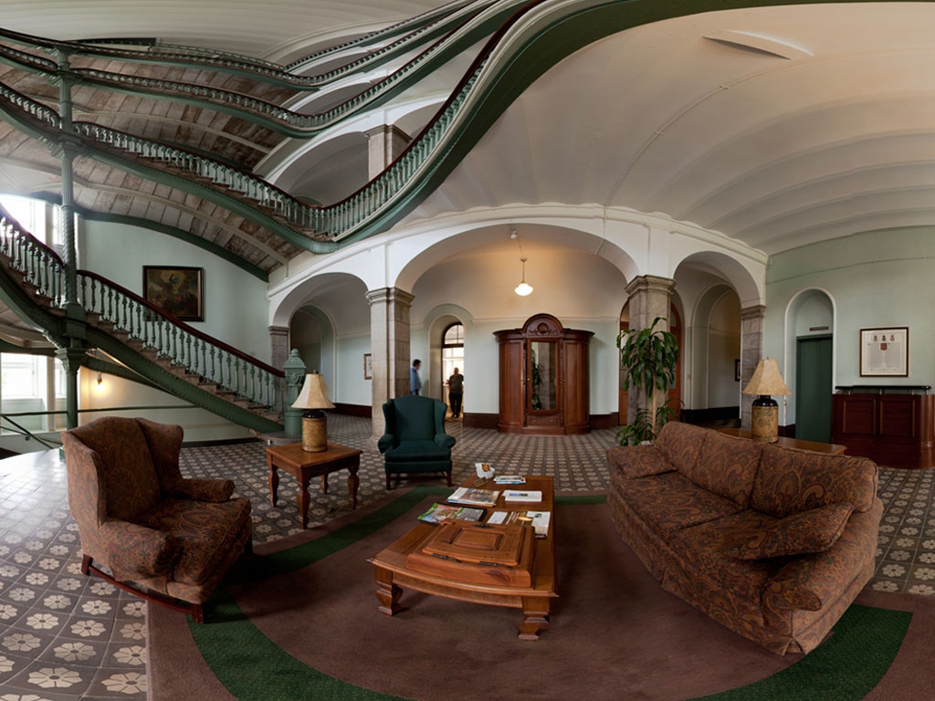 Grand escalier du pavillon Jean-Olivier-Briand, Séminaire de Québec